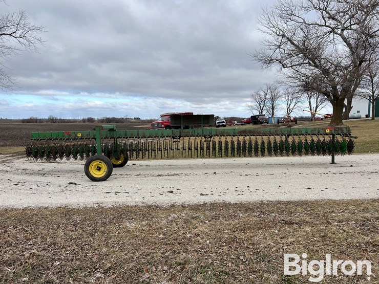 john-deere-30-image-4