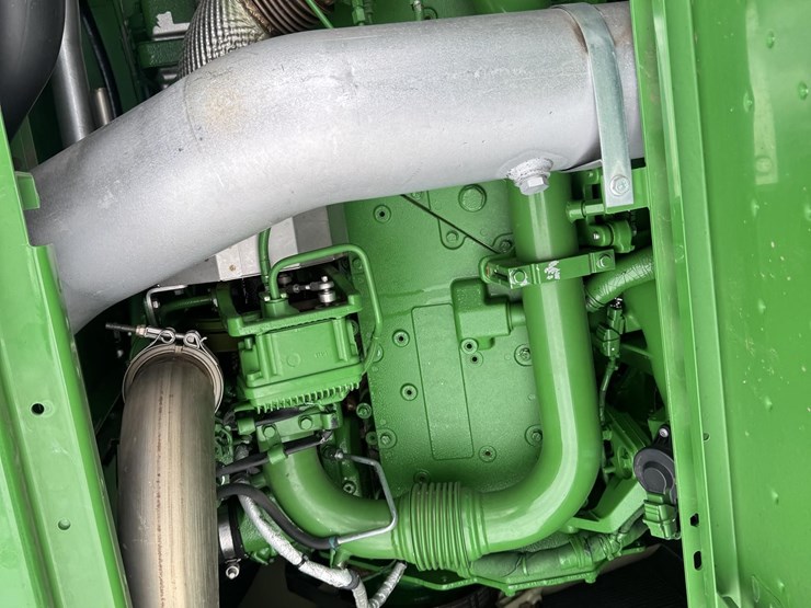 2020-john-deere-s780-image-38