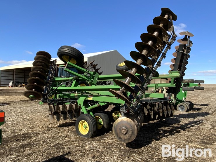 john-deere-630-image-7