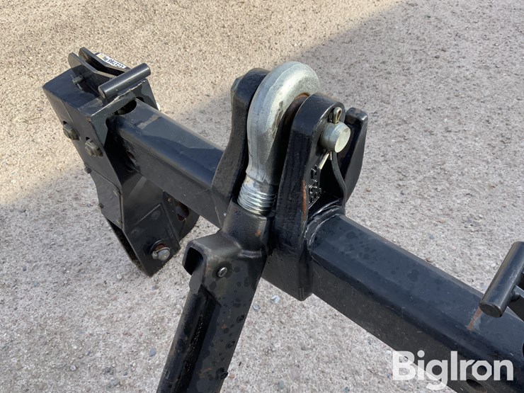 quick-hitch-w/top-link-image-11