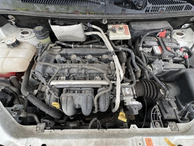 2011-ford-transit-image-13