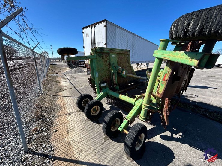 john-deere-1518-image-6