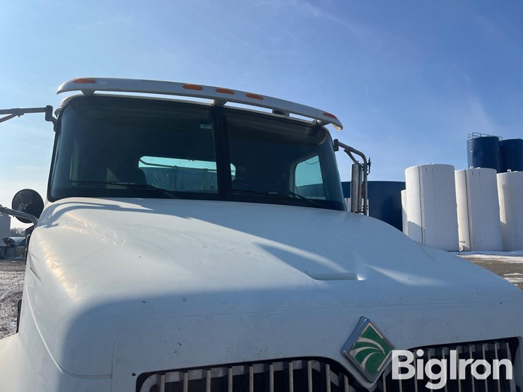 2002-international-9100-image-13