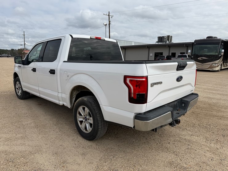 2016-ford-f150-image-8