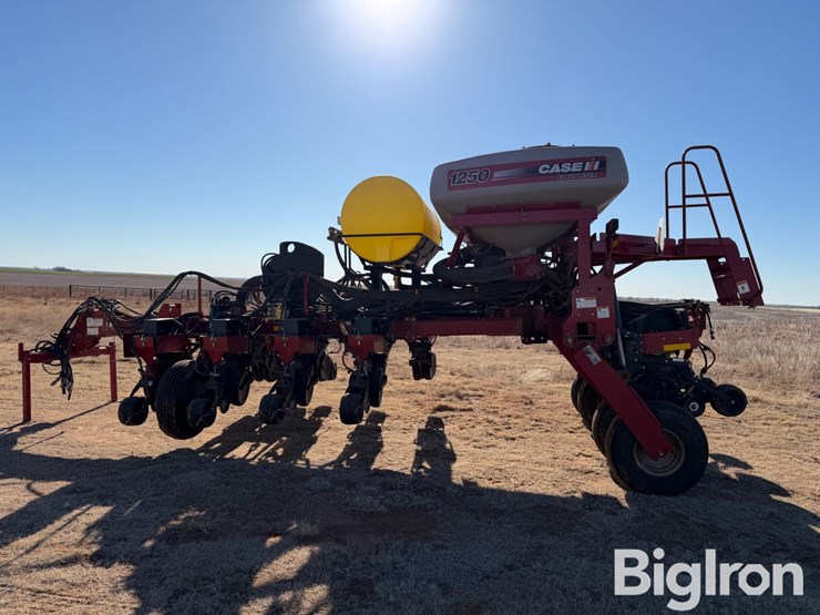 case-ih-1250-image-8