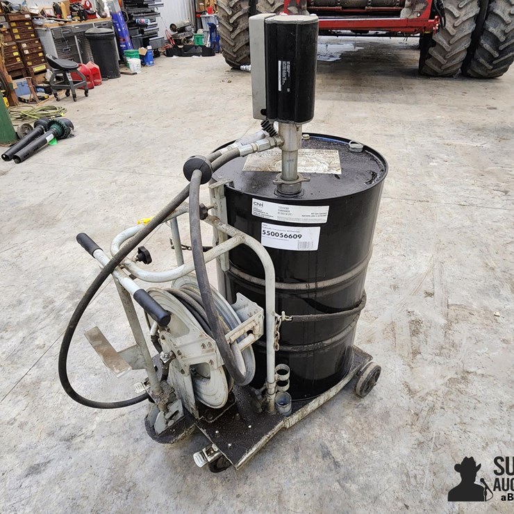 Roughneck Oil Dispenser