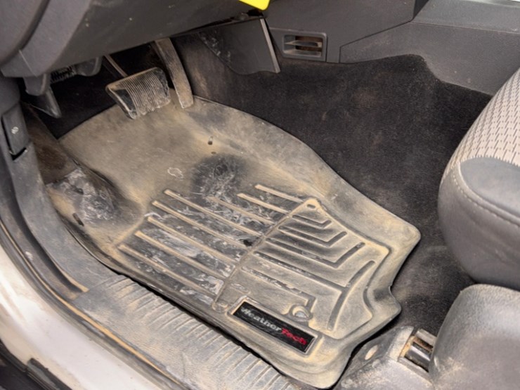 2010-jeep-grand-cherokee-image-31