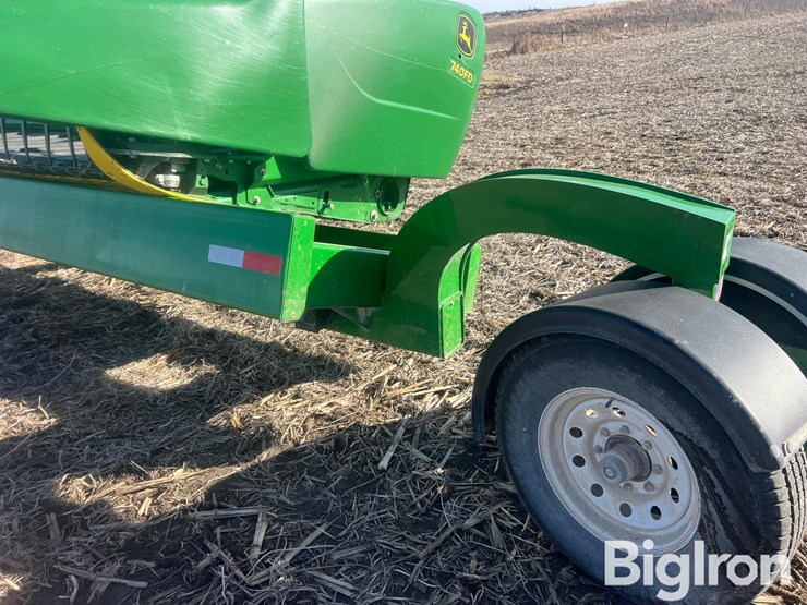 2020-john-deere-740fd-image-15