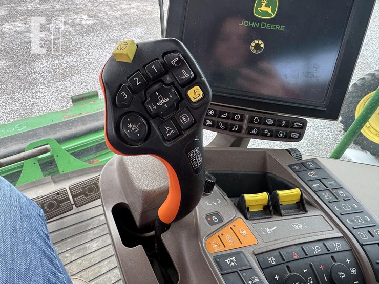 2020-john-deere-s780-image-62