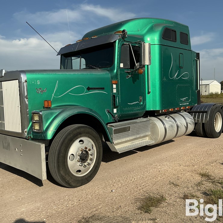 1996 INTERNATIONAL 9300