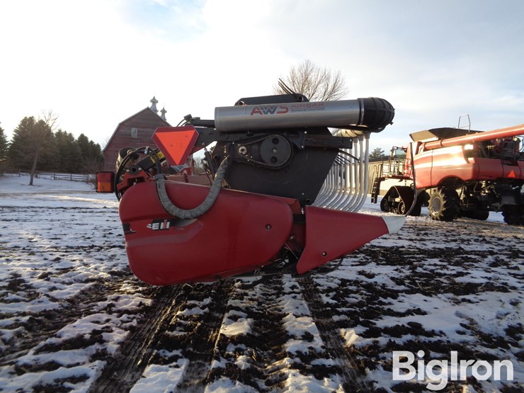 2014-case-ih-3162-image-4