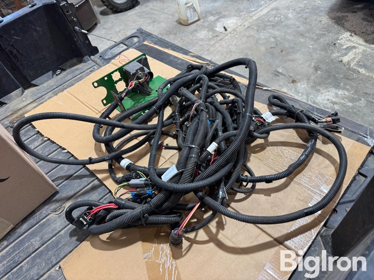 case-to-john-deere-planter-conversion-wiring-harness-image-5