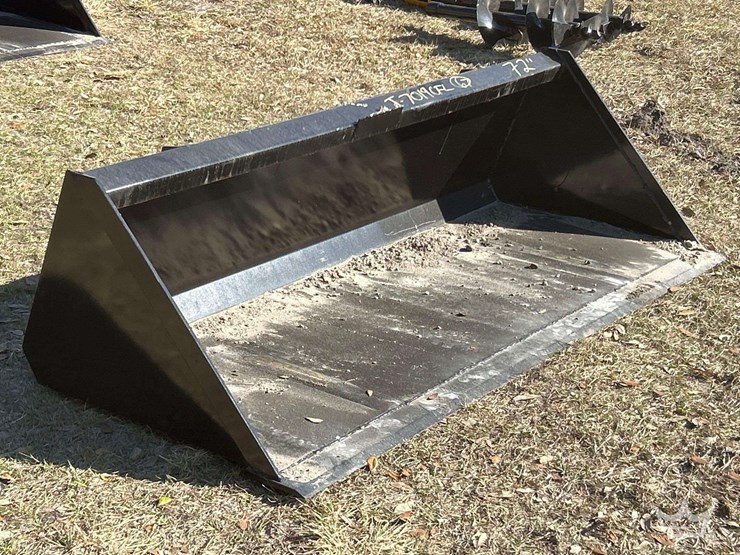 2025-swict-72in.-bucket-skid-steer-attachment-image-2