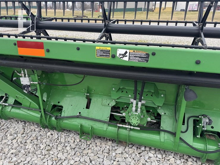 2018-john-deere-640fd-image-17