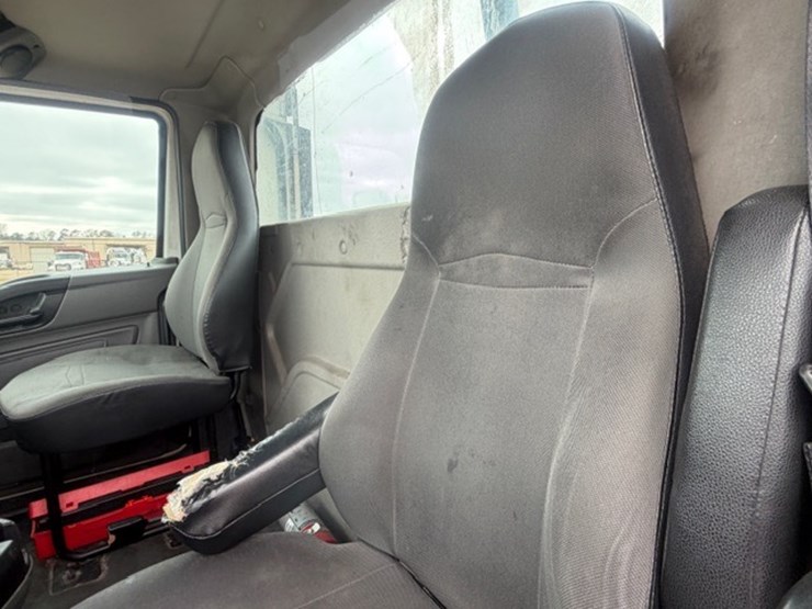 2020-international-lt-image-35