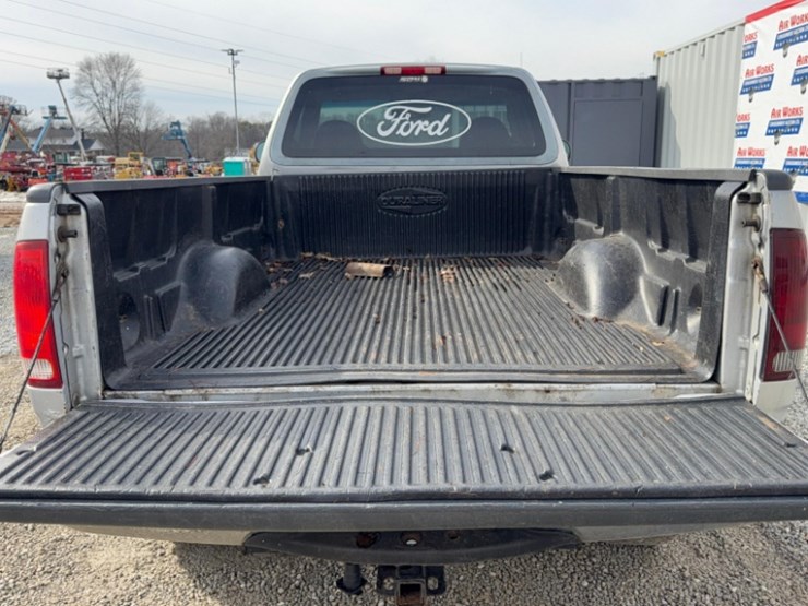 1996-ford-f150-xl-image-9