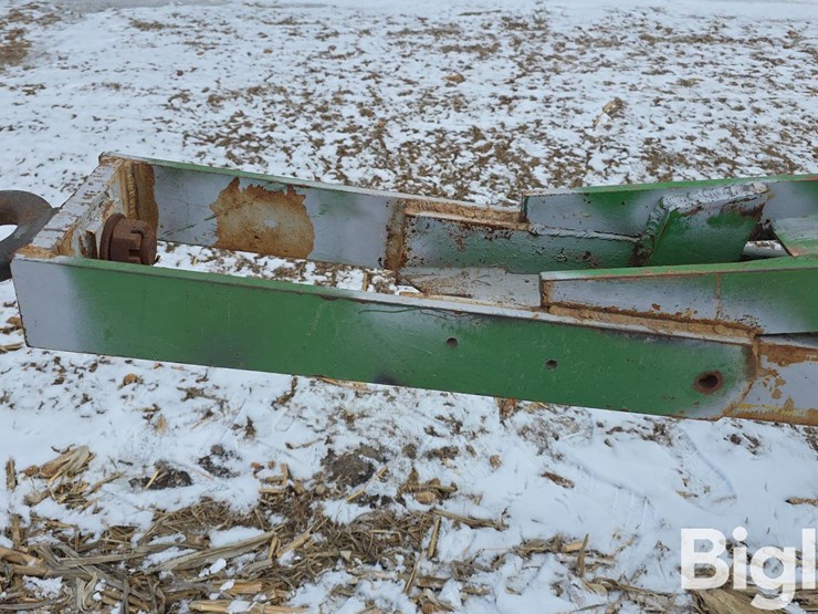 montag-dry-fertlizer-cart-image-11