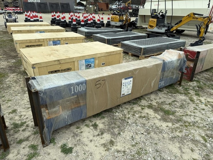 iranch-irtpl-10,000lbs-2-post-car-lift-image-1