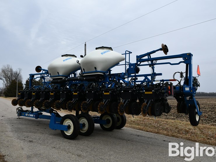 kinze-3600-image-7