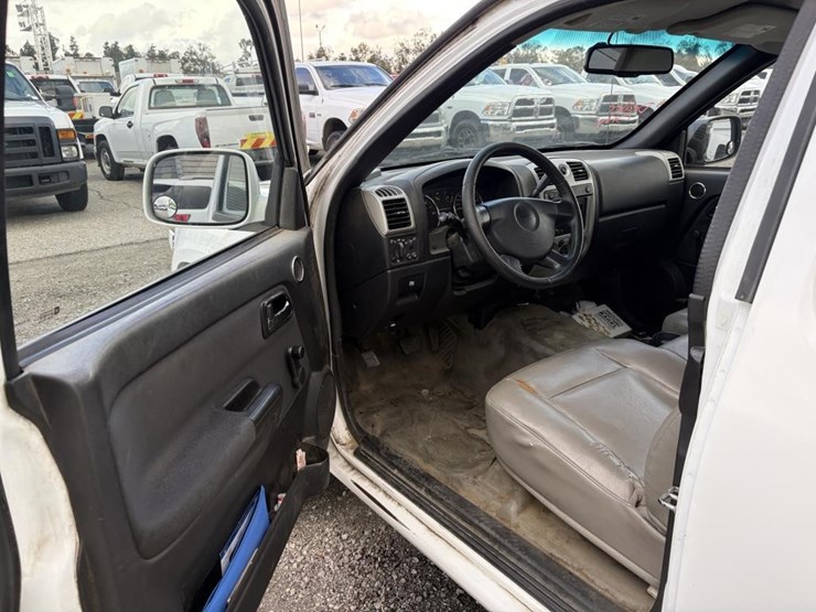 2009-chevrolet-colorado-image-11