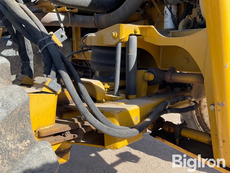 ag-chem-rogator-1254-image-14