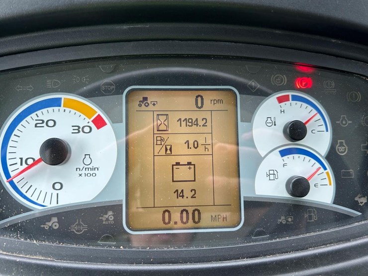 new-holland-powerstar-75-image-24