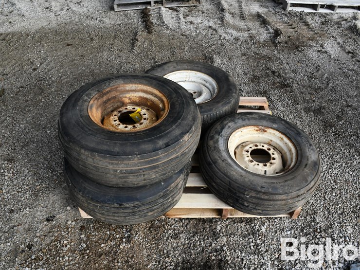 pallet-of-tires-image-2