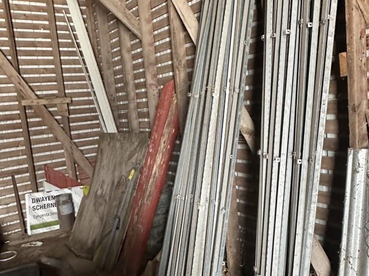 metal-shed-frame-&-wood-image-3