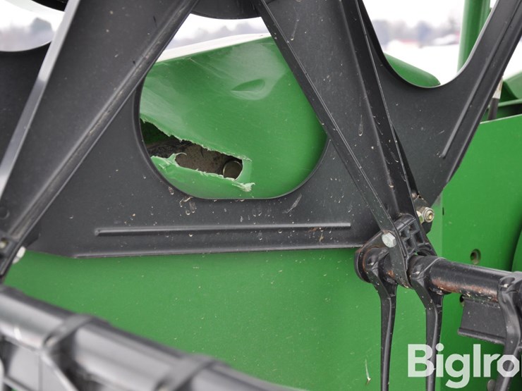 john-deere-635f-image-13