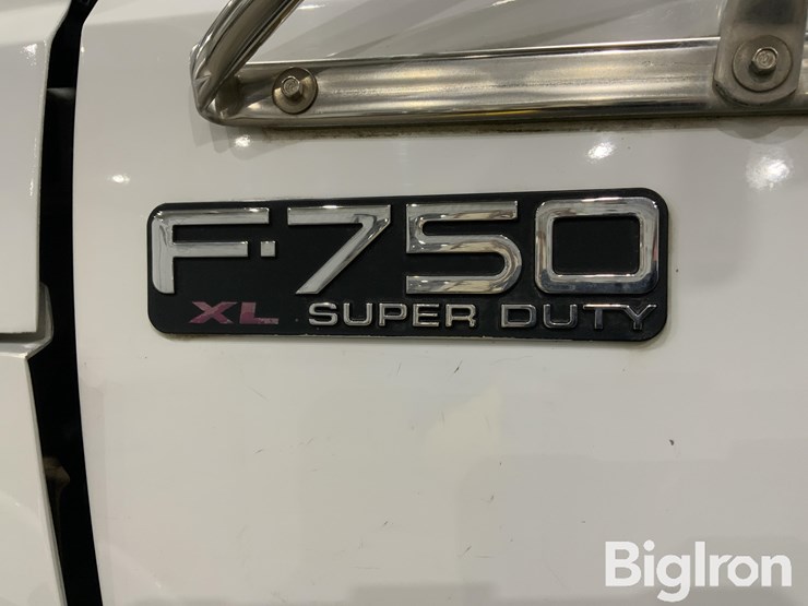 2011-ford-f750-xl-image-20