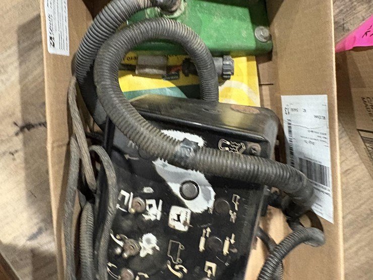 john-deere-3950-image-16