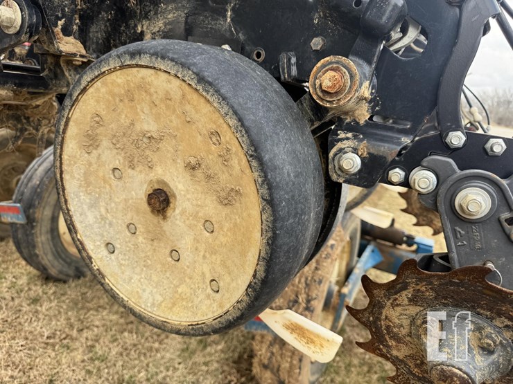 2008-kinze-3600-image-19