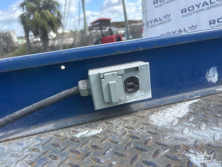 2005-jlg-2646e2-image-18