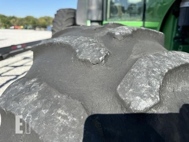 2009-john-deere-8330-image-4