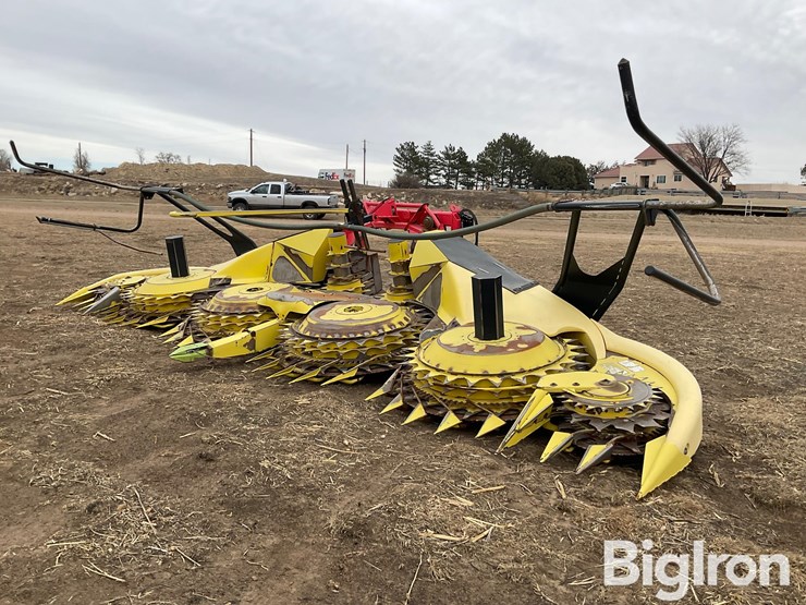 john-deere-770-image-1