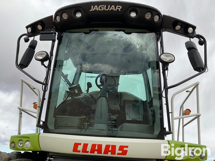 2019-claas-jaguar-980-image-11