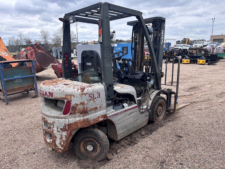 #2580-•-nissan-forklift-|-for-parts/repairs-image-4