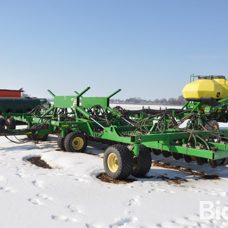 2012 JOHN DEERE 1890