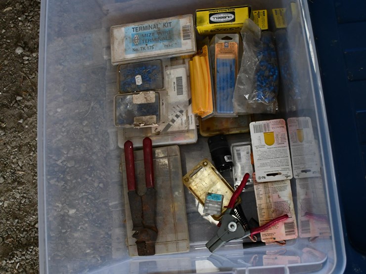 pallet-of-farm-support-image-11