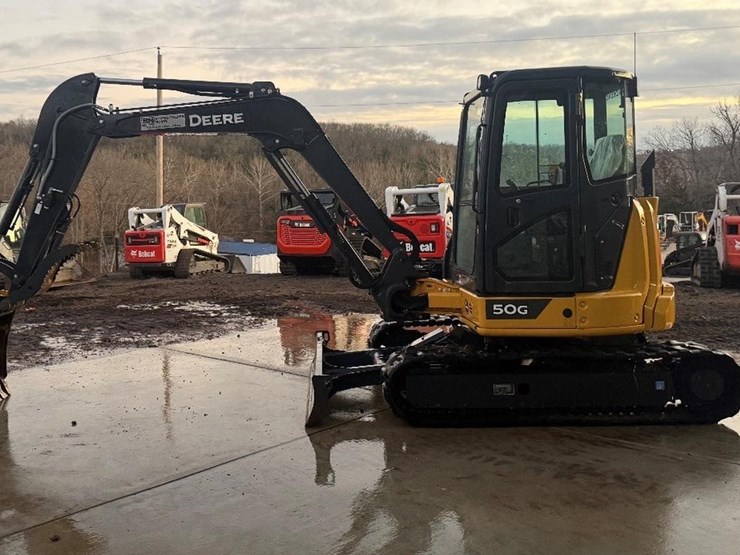 2023-deere-50g-image-6