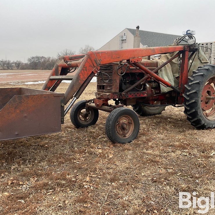 1951 INTERNATIONAL M