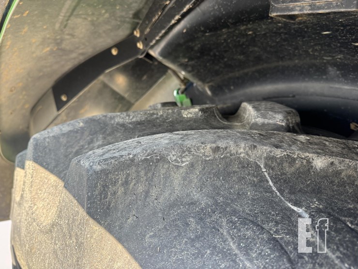 2004-john-deere-8120-image-7