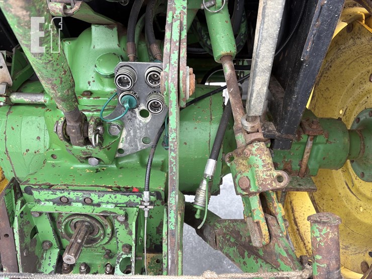 john-deere-2850-image-6