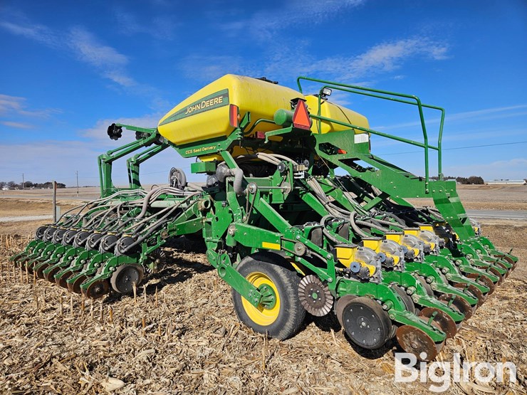 2013-john-deere-1790-ccs-image-7