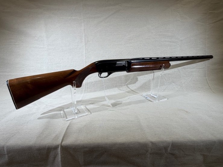 #217-•-winchester-super-x-model-1-shotgun-image-16
