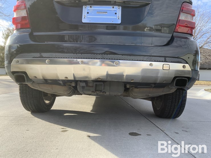 2008-mercedes-benz-ml350-image-16