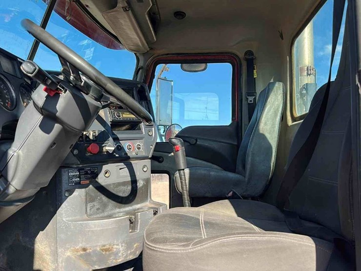 2012-mack-chu-(pinnacle)-image-9