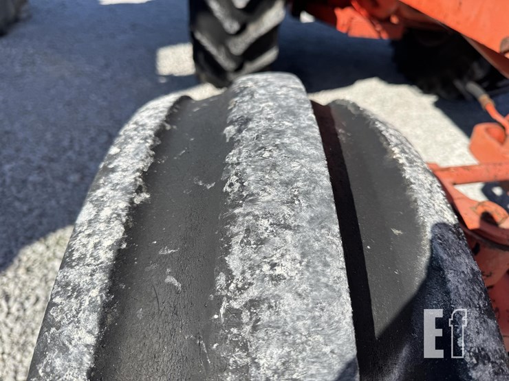 j-i-case-1370-image-4