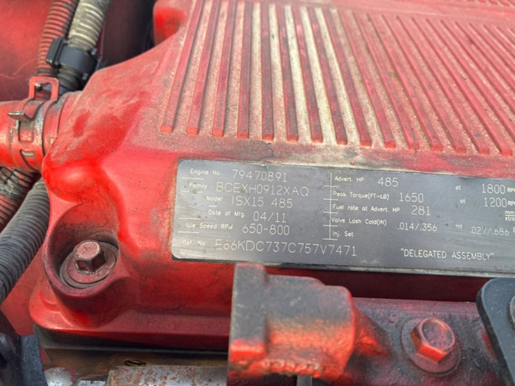 2012-kenworth-t800-image-13