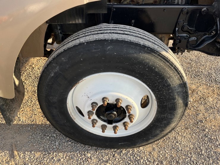 2013-western-star-4900-image-11